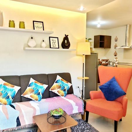 Fully Furnished Apartment With Netflix And Wifi Batangas Bagian luar foto