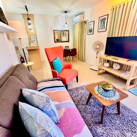 Fully Furnished Apartment With Netflix And Wifi Batangas Bagian luar foto