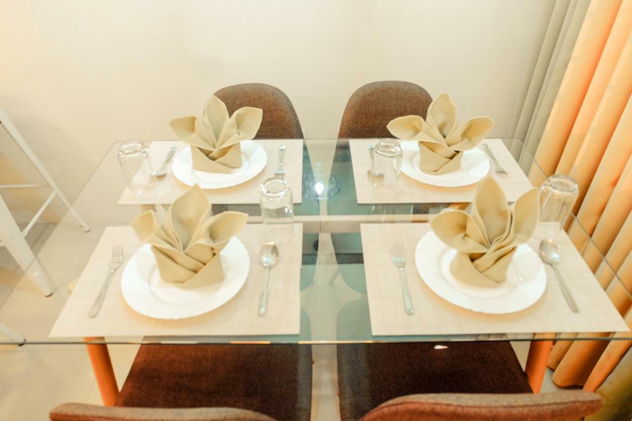Fully Furnished Apartment With Netflix And Wifi Batangas Bagian luar foto